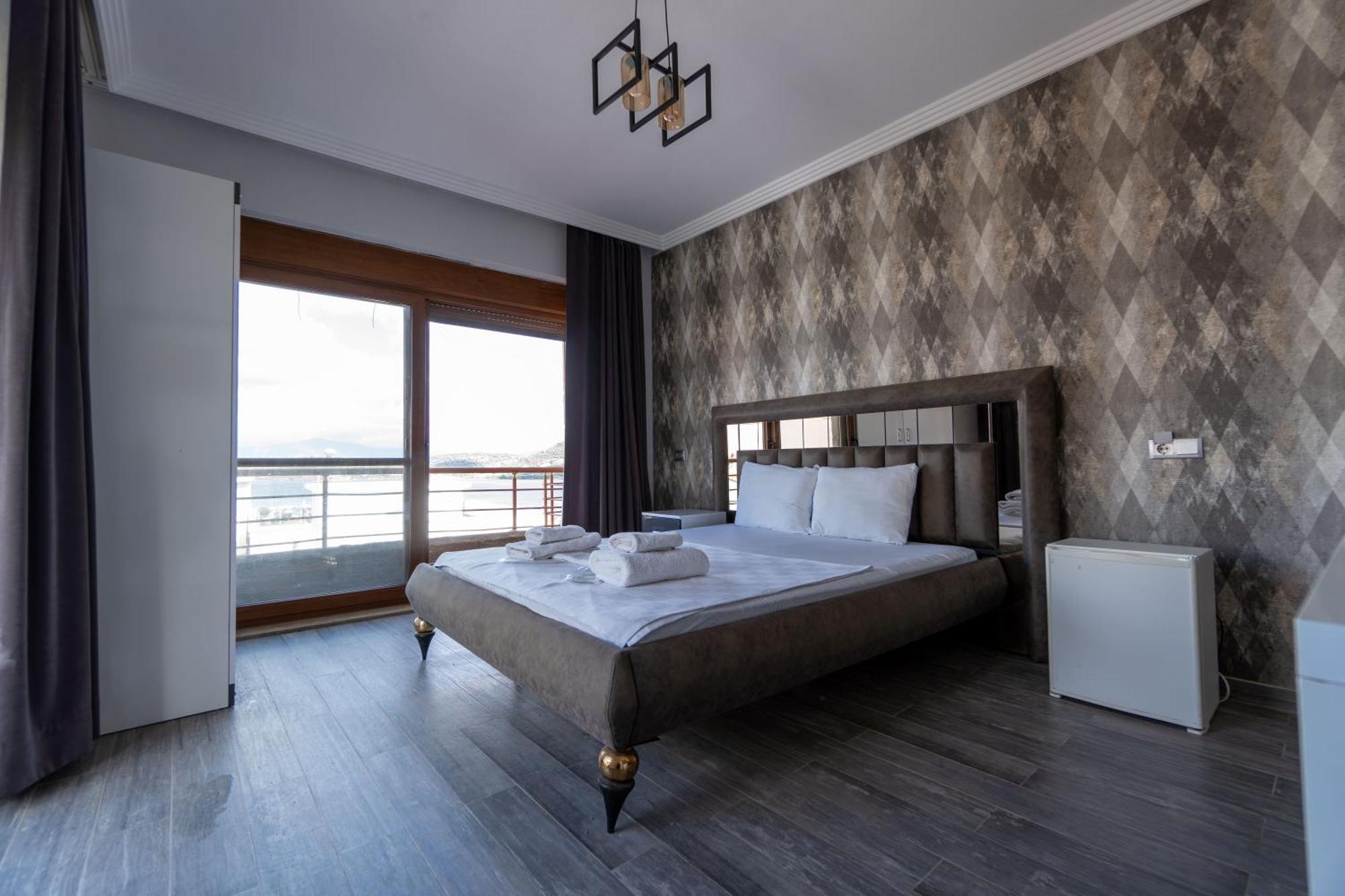 Stone House Butik Otel Измир Екстериор снимка