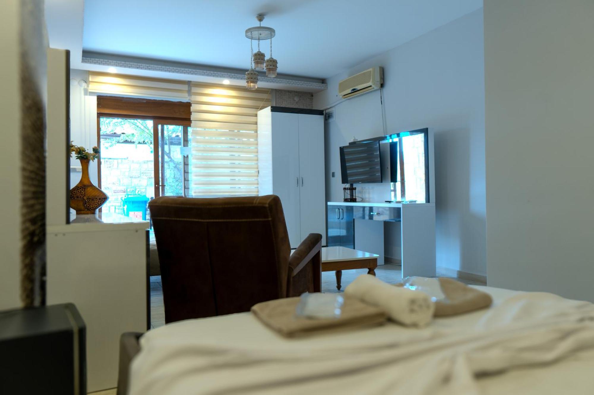 Stone House Butik Otel Измир Екстериор снимка